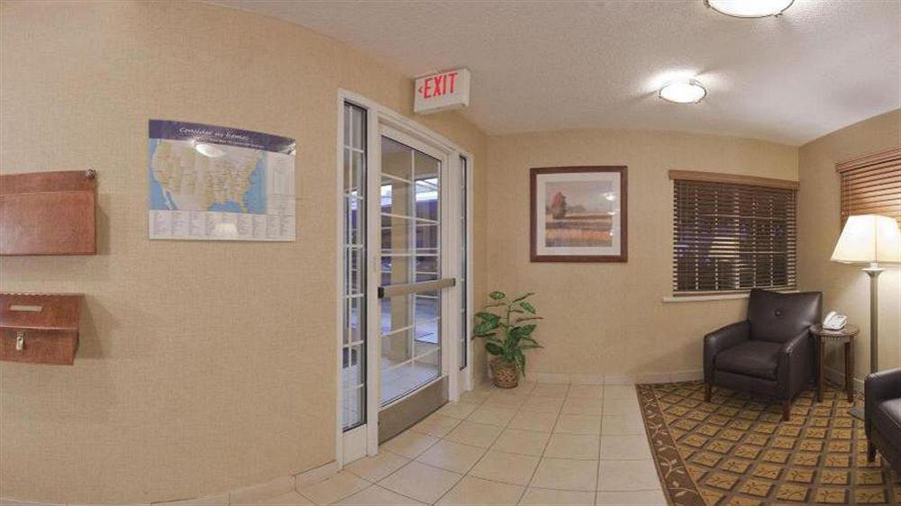 Sonesta Simply Suites Atlanta Gwinnett Place Duluth Exterior photo